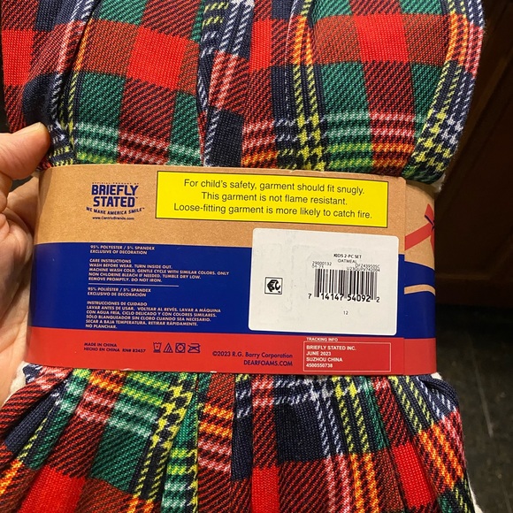 Dearfoams White and Plaid Pajama Sets - Picture 2 of 3